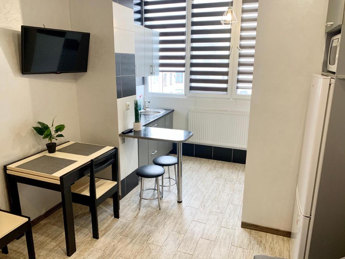 Apartment In Center Ivano-Frankivsk Ngoại thất bức ảnh